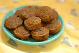 Laura's Mini Carrot Cake Muffins version of Halle's mini carrot cake cupcakes