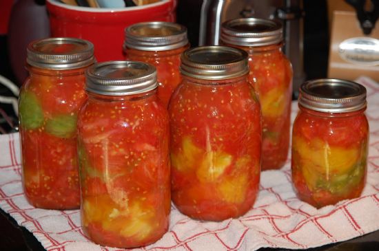 Homemade chunky spaghetti sauce for canning