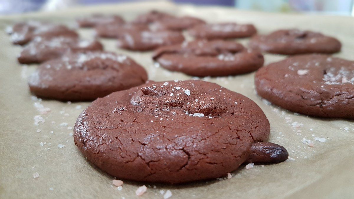 Chocolate Rye Cookies