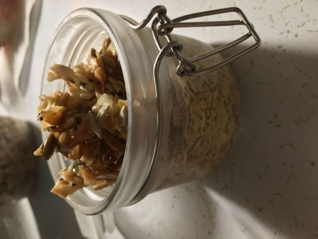 Gingerbread Cookie Overnight Oatmeal