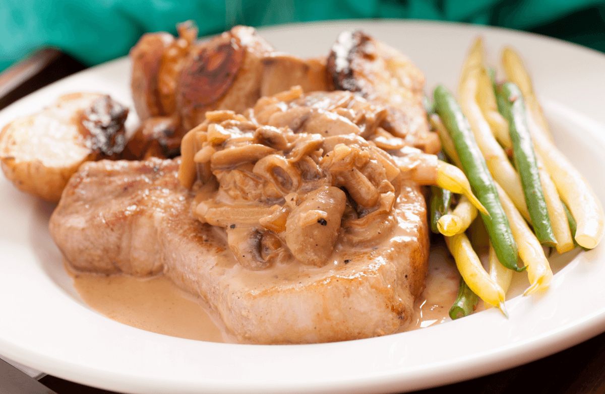 Slow Cooker Pork Chop Dinner