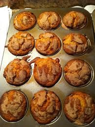 Oatmeal and Spice Muffins w/ Peaches