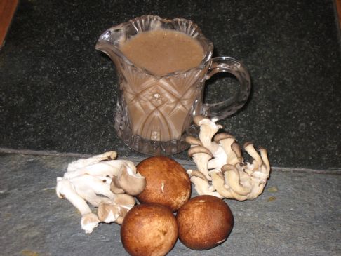 Mushroom Gravy - serving size: 1/4 cup