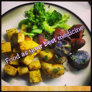 Turmeric Tofu with medley potatoes and broccoli