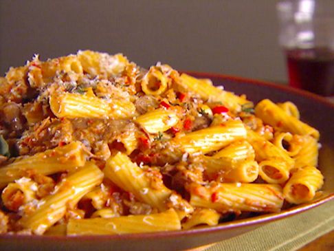 Rigatoni with Vegetable Bolognese