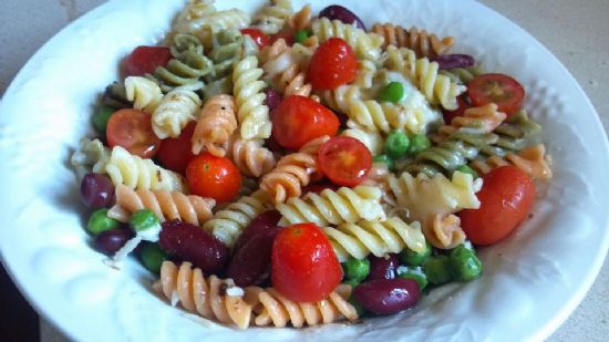 Rotini and Kidney Bean Salad