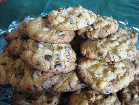 Carla's Chocolate Chip and Walnut Cookies