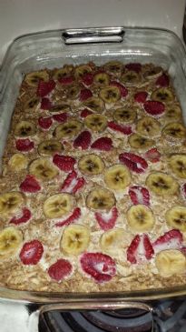 Berry Banana Coconut Oatmeal Breakfast Bars