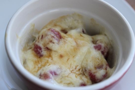 Raspberry Gratin (sour cream, raspberries and brown sugar)