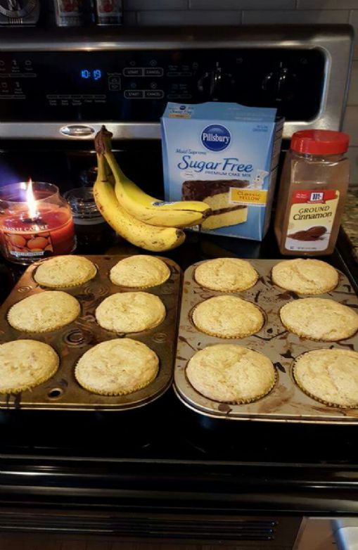 Easy Banana Chocolate Chip Muffins