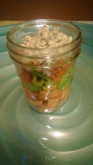 Buffalo Chicken and Quinoa Salad in a Jar