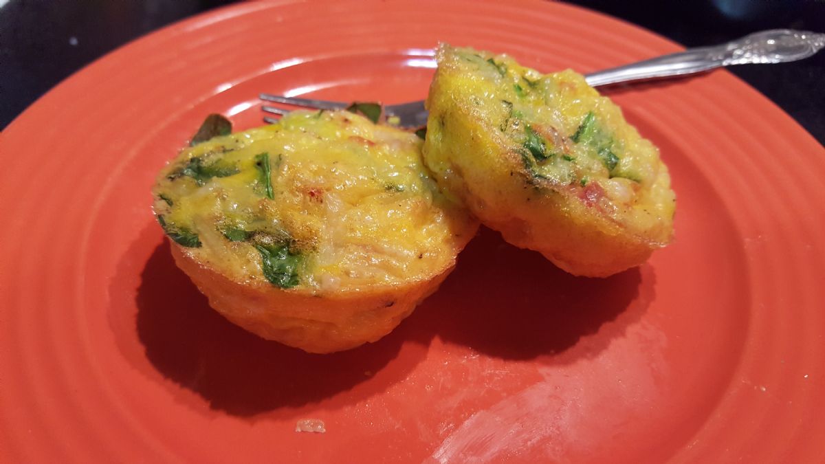 Spinach and Tomato Egg Cups