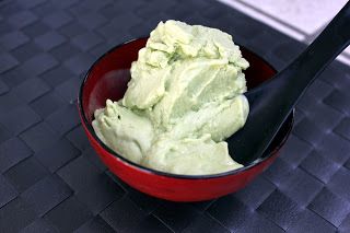 Avocado ice cream (sugar free, dairy free)