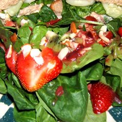 Spinach and Strawberry salad with Kiwi