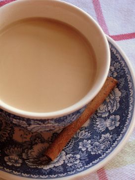 Darjeeling Tea with Milk and Honey