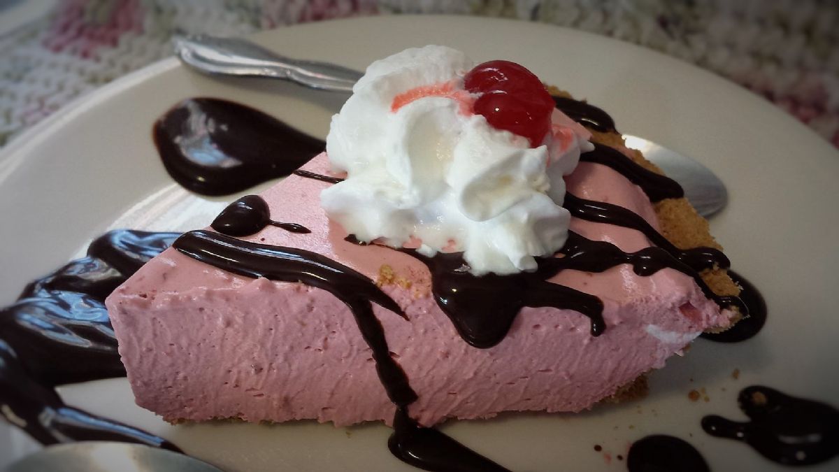 Cherry Yogurt Pie