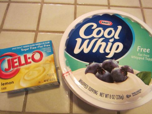 Lemon Cool Whip Icing