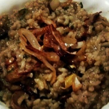 Baked Spinach Mushroom Risotto with Caramelized Onions