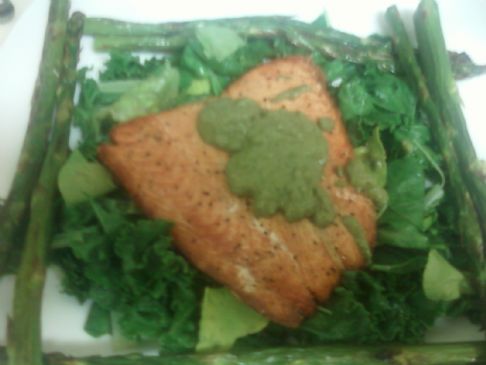 CLEAN Warm Salmon and Asparagus Salad