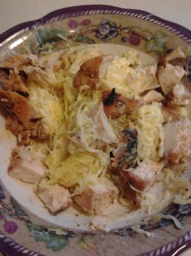 Amy's guilt free chicken Alfredo dish for one