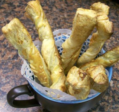 Puff Pastry Cheese Straws