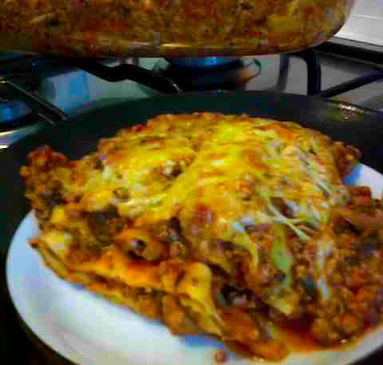 Ground Beef and Spinach Lasagne