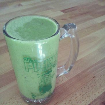 Apple Banana Green Smoothie