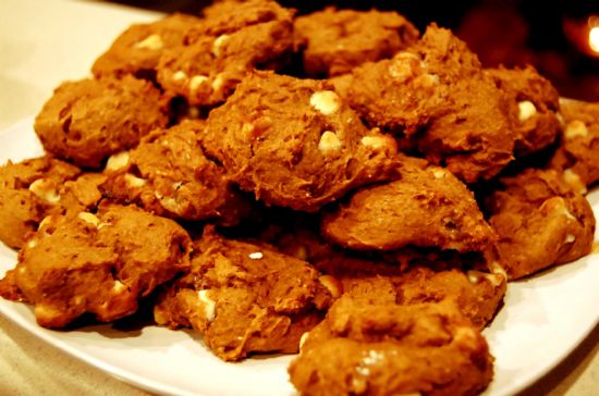 White Chocolate Chip Pumpkin Spice Cookies