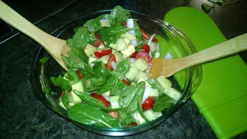 Avacado Spinach Salad