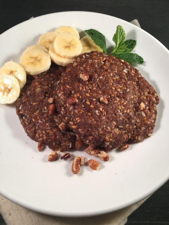 Raw Pecan Maple Pancakes