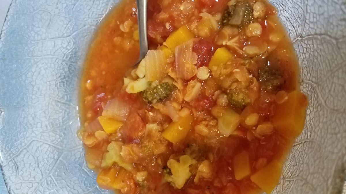 Red Lentil Veggie soup