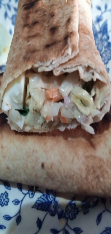 Egg and vegetables wrap