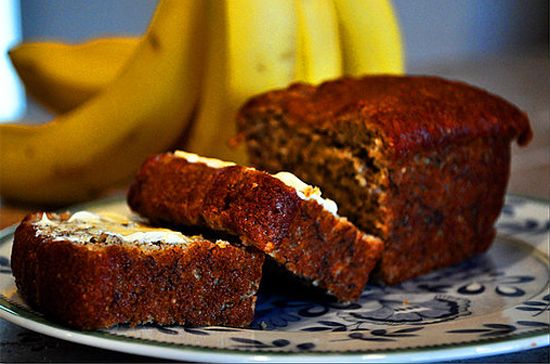 FITSUGAR: OMEGA-3 BANANA NUT BREAD