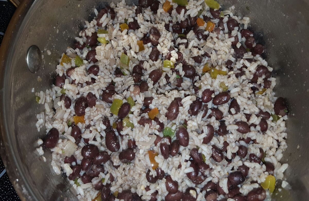 AB Quick black beans and rice