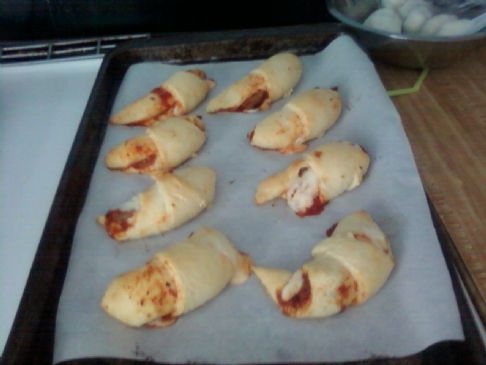low fat sausage crescent roll pizza