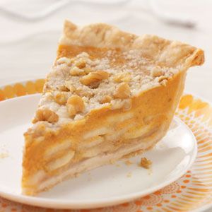 Crumb-Topped Apple and Pumpkin Pie