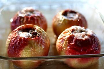 Delicious and Simple Baked Apples