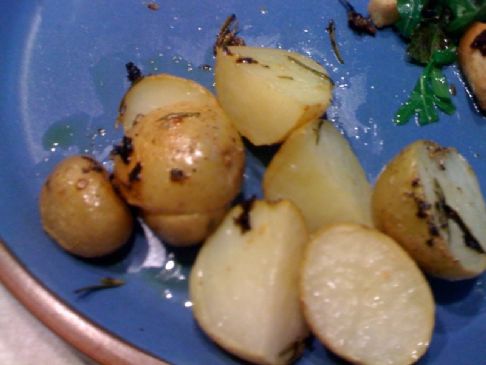 Roasted potatoes with rosemary, garlic, and lemon