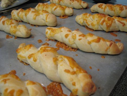 garlic cheese twists