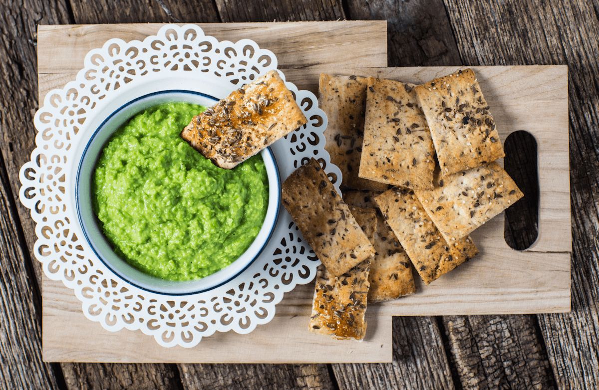 Mean Green Hummus