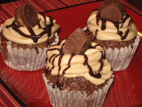 Buckeye Brownie Cupcakes