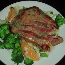 Pan-Seared Tuna with Olive-Wine Sauce