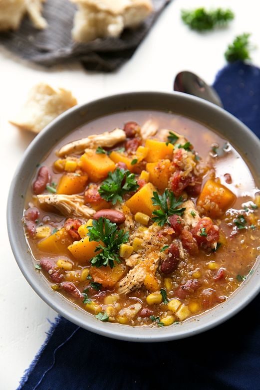 CROCKPOT BUTTERNUT SQUASH, CHICKEN, AND QUINOA SOUP