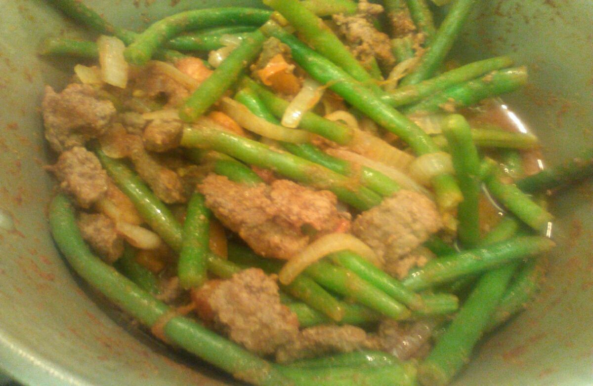 Mediterranean Beef and Green Beans