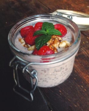 Berry Tahini Chia Pudding