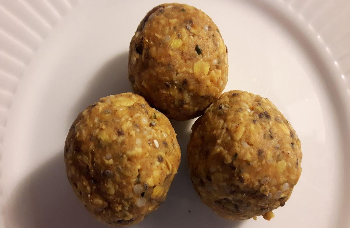 Pumpkin Spice Energy Balls