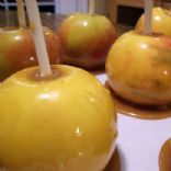 Spicy Caramel Coated Apples