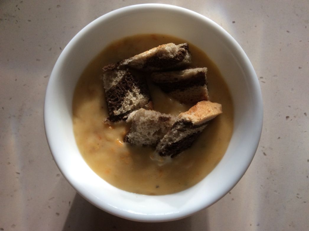 Soup 3 Canadian cheese soup with pumpernickel croutons: cooking light soups