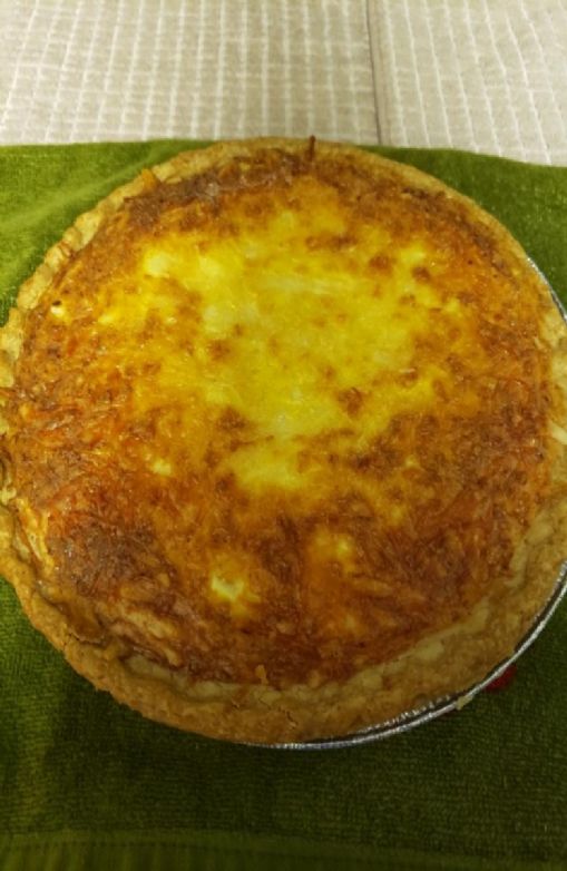 Tuna and swiss quiche