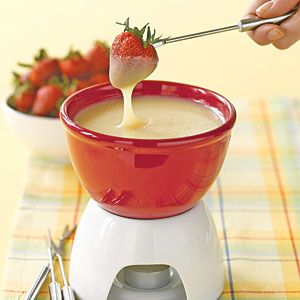 White Chocolate Amaretto Fondue